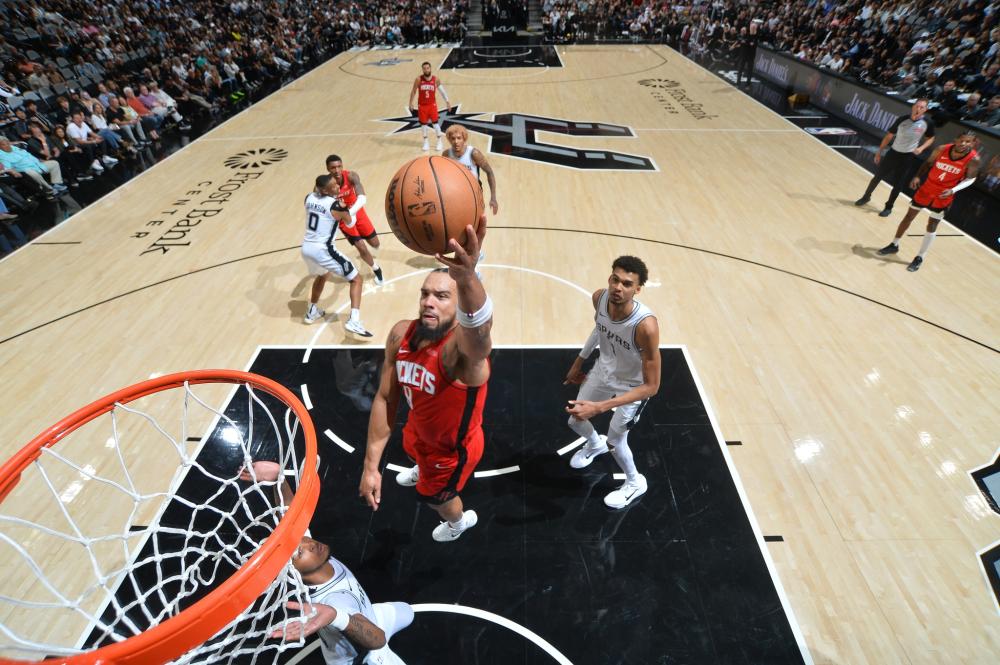 火箭队在过 火箭队在过