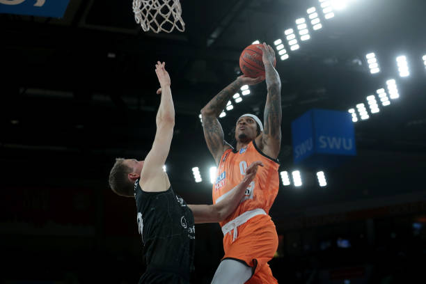 范弗里特是 范弗里特是